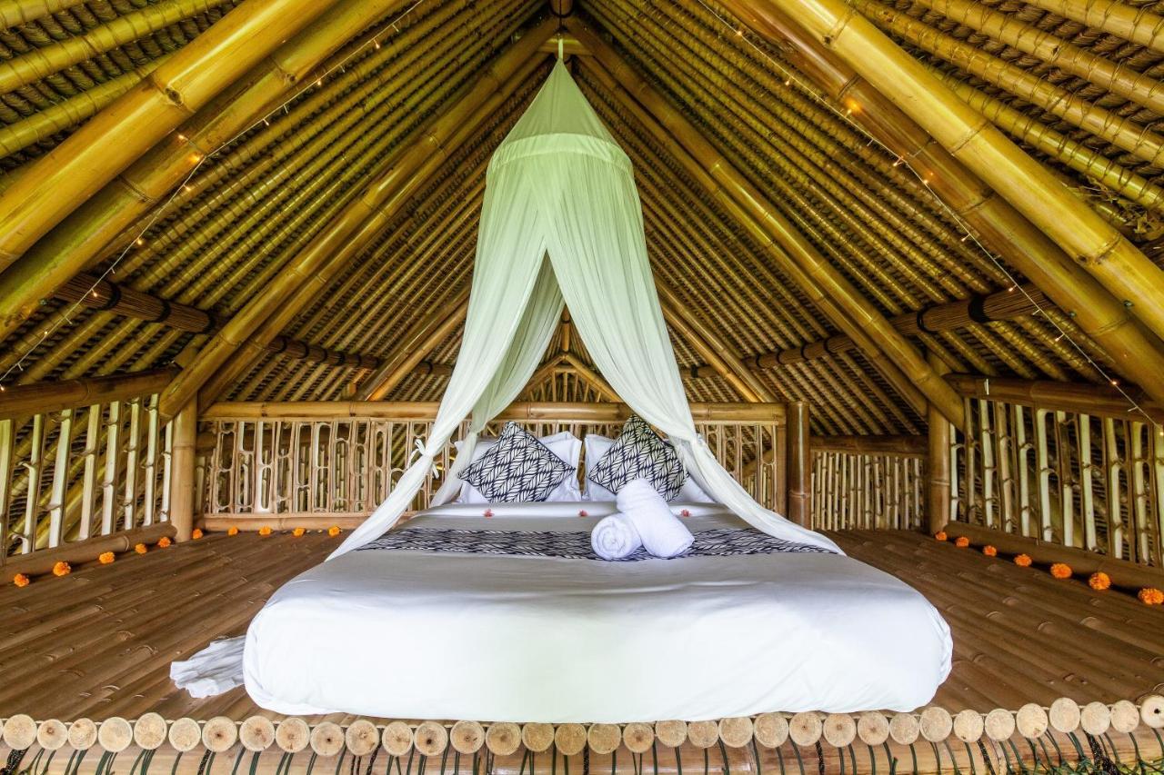 Balikayanas Bamboo House - Miggiell House Villa Karangasem  Bagian luar foto