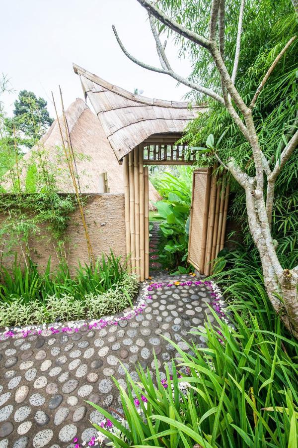 Balikayanas Bamboo House - Miggiell House Villa Karangasem  Bagian luar foto